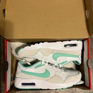 Nike Air Max SC Women’s Shoes, Size 10